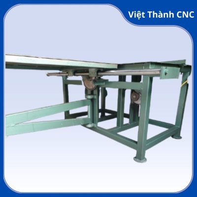 máy cưa bàn trượt cắt nhựa