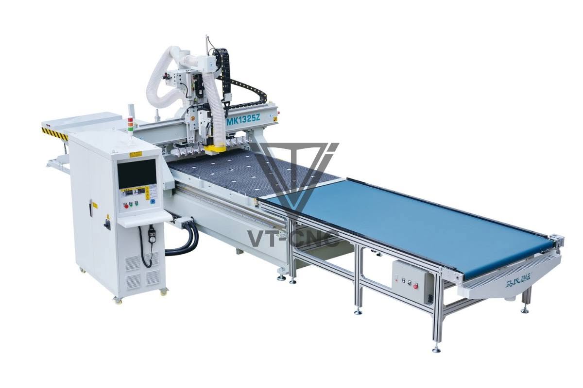 Máy phay gỗ CNC
